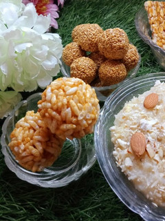 મમરા ના લાડુ (Mamara Ladoo Recipe In Gujarati) રેસીપી મુખ્ય ફોટો