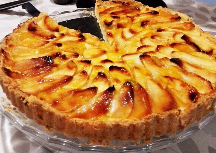 Tarta De Manzana Con Hojaldre Y Crema Pastelera Pequerecetas