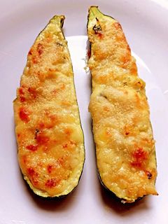 Foto di Zucchine Ripiene di Formaggio al Forno