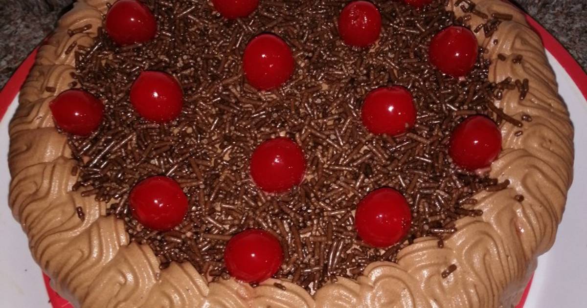 combinación Perth Tradicion Postre de chocolate para cumpleaños Receta de María Fernanda Rodríguez-  Cookpad