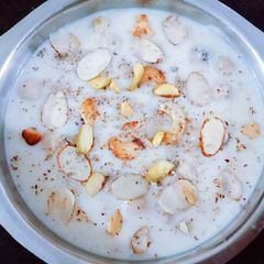 A picture of Super healthy Makhana and poppy seeds kheer.