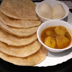 Dal puri A picture of Dal puri.