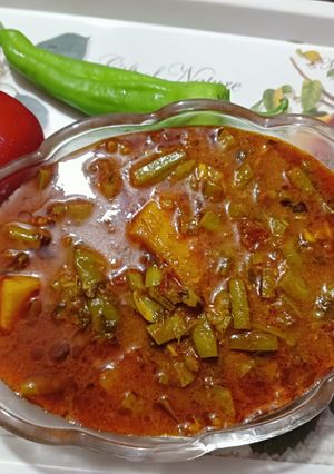 न्यू ग्वार आलू की सब्जी(new gwar aloo ki sabzi recipe in hindi) रेसिपी मुख्य फोटो