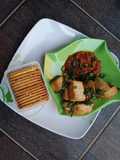 Awara da sauce