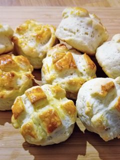 Vajas tejfölös pogácsa recept fotója