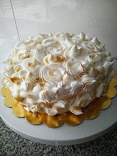 Una foto de Tarta de merengue suizo