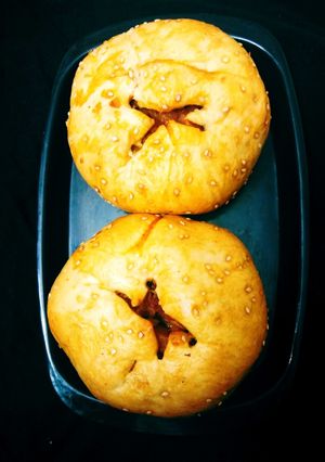 A picture of Stuffed Bun With Veggies.