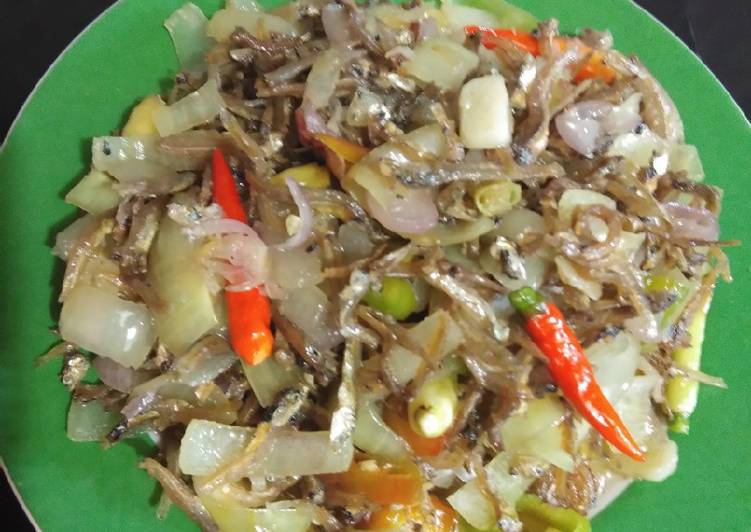 Resep Teri tumis Bawang enak😘, Enak