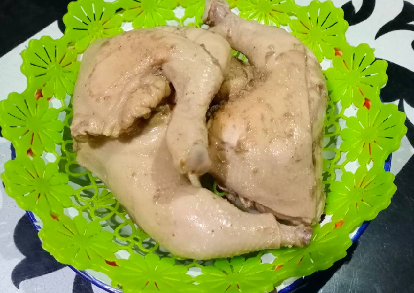 Ungkep Ayam Merica