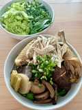 ก๋วยเตี๋ยวไก่ไหว้เจ้า ไก่มือ2