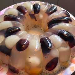A picture of Puding Buah.