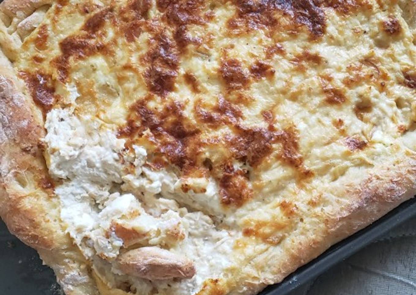 Chicken alfredo bread boat