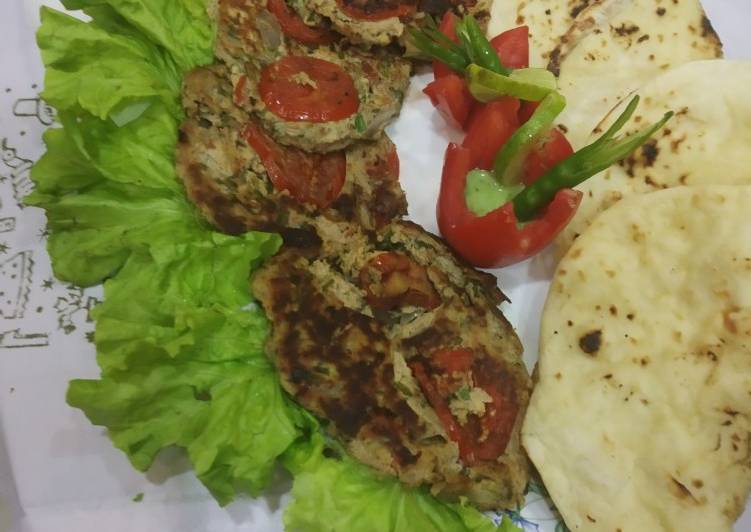 Chicken chapli kabab