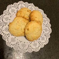 A picture of Coconut Cookies.