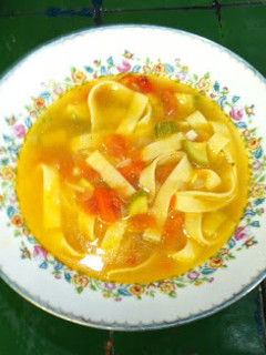 Una foto de Sopa de tallarín a la francesa
