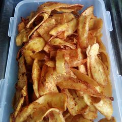 Plantain chips A picture of Plantain chips.