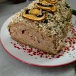 Рулет з курячої печінки