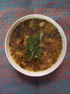 ગુજરાતી દાળ (Gujarati Dal Recipe In Gujarati) રેસીપી મુખ્ય ફોટો