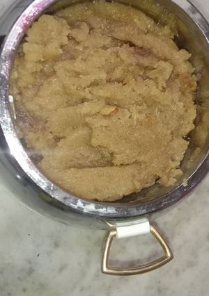 A picture of Sooji Halwa.