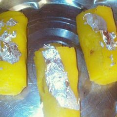 A picture of Sweet khandvi.