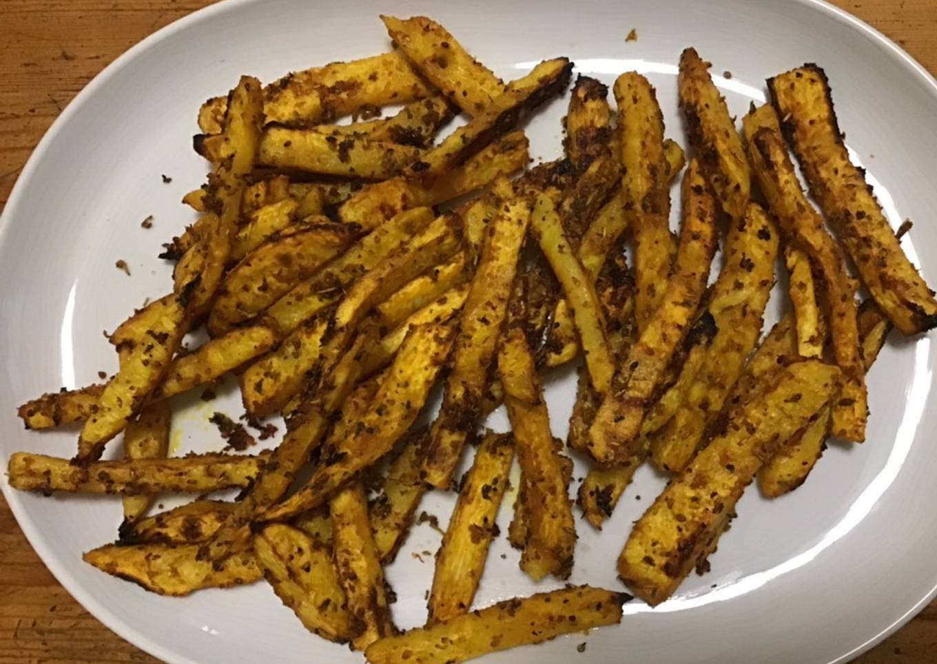 Frites de céleri rave aux épices et miel