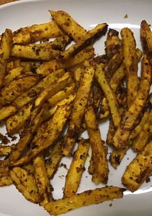 Une photo de Frites de céleri rave aux épices et miel