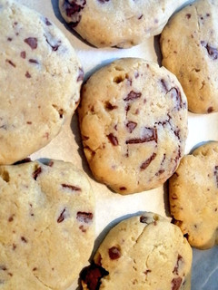 A picture of Choc chip cookes.