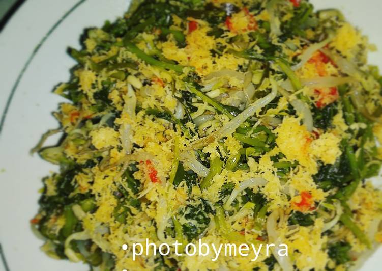 Urap Selada Air Pedas (kenci / jembak)