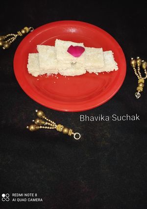 માંડવી પાક (Mandvi Paak Recipe In Gujarati) રેસીપી મુખ્ય ફોટો