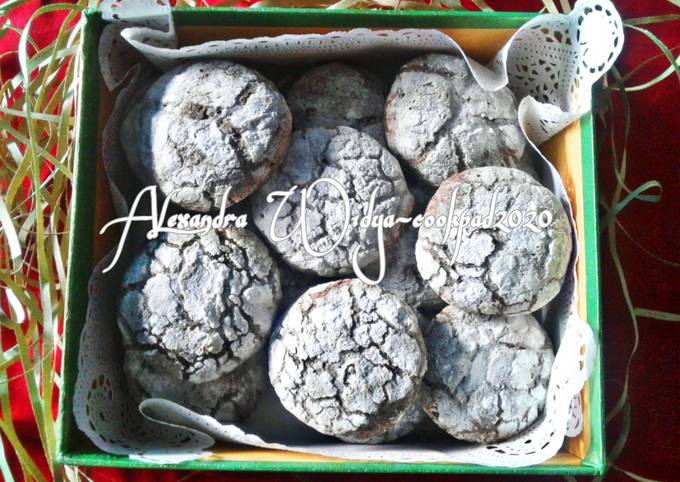 Resep Fugy Chocolate Crinkle Cookies Anti Gagal