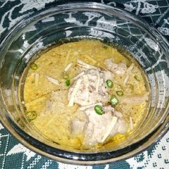 A picture of White Chicken Karahi.