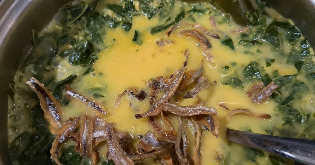 Gulai daun singkong