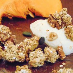 A picture of Pumpkin Granola Clusters.
