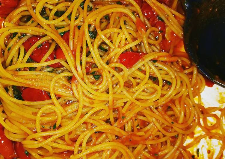 Simple Way to Make Veloce Spaghetti alle vongole fujute