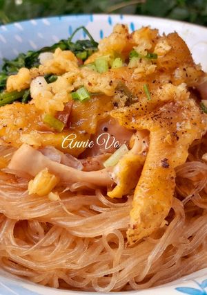 Hình của món Miến gà trộn.