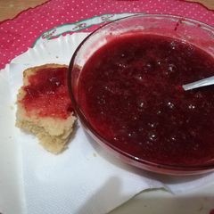 A picture of Strawberry jam.