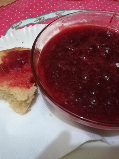 A picture of Strawberry jam.