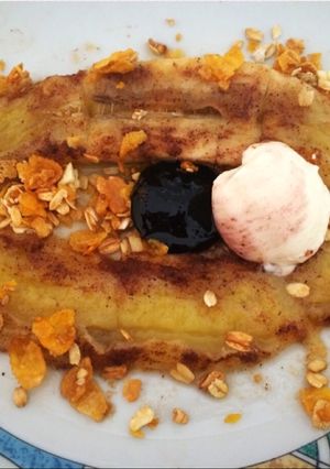 Una foto de Postre light en 1 minuto: banana caramelizada al microondas