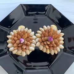 A picture of Nut boards.