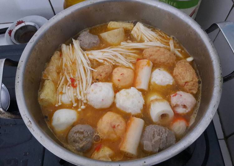 8 Resep: Suki Tom yam soup Anti Ribet!