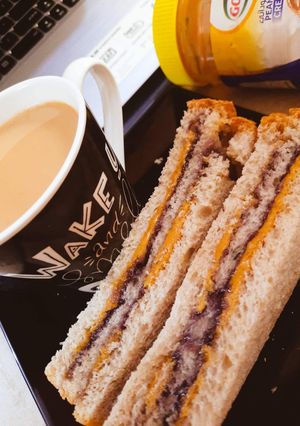 A picture of Peanut Butter and Jelly Sandwich.
