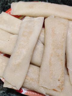 পাটিসাপটা পিঠে (patisapta pithe recipe in Bengali) রেসিপির প্রধান ছবি
