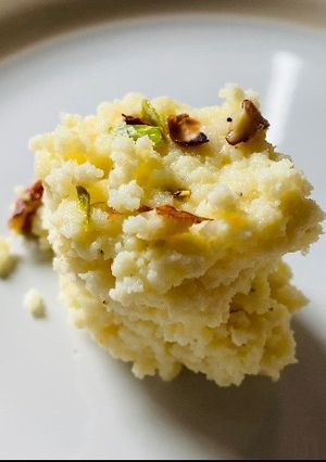 A picture of Milk cake.