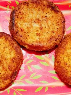 ব্রেড কয়েনস(Bread Coins recipe in Bengali) রেসিপির প্রধান ছবি