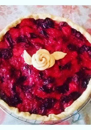Une photo de Tarte aux prunes rouges vegan 🌱