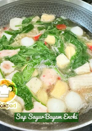 Gambar 👩‍🍳Sup Sayur Bayam Enoki