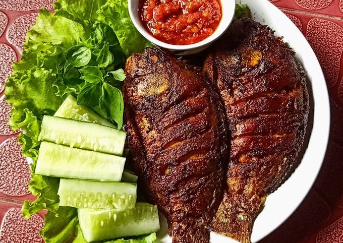 39. Ikan Bakar KW (teflon)