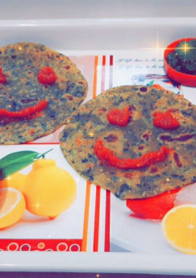 स्वादिस्ट थेपला (swadist thepla recipe in Hindi) रेसिपी मुख्य फोटो