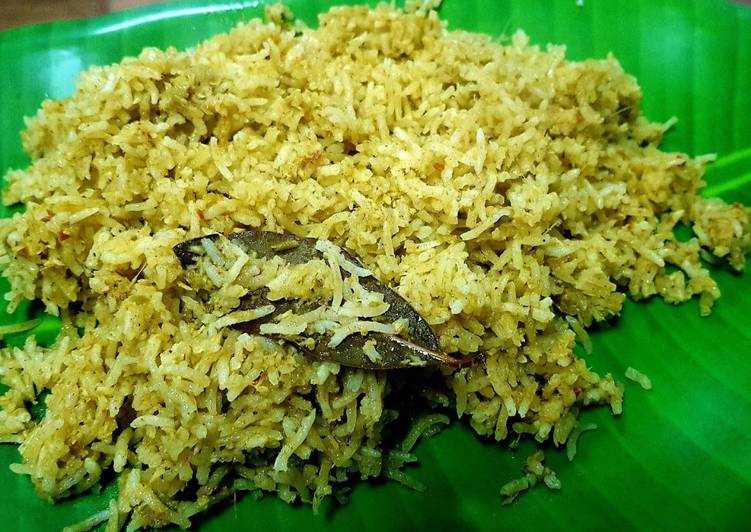 Simple Way to Prepare Homemade Coriander Tomato Pulav