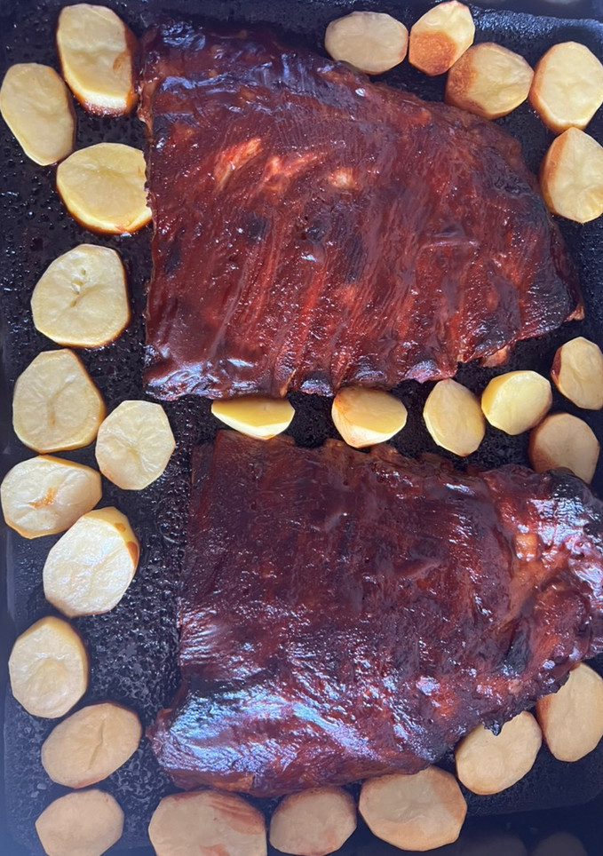 Una foto de Costillar con salsa barbacoa